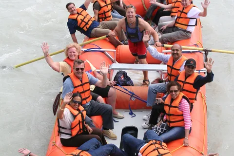 Jasper: Jasper National Park Easy 2-Hour Rafting Trip
