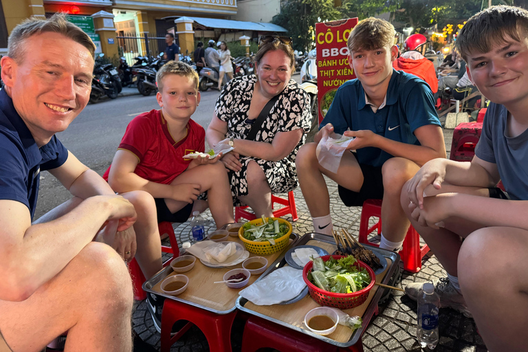 Eat Like a Local – Hoi An Evening Food Tour