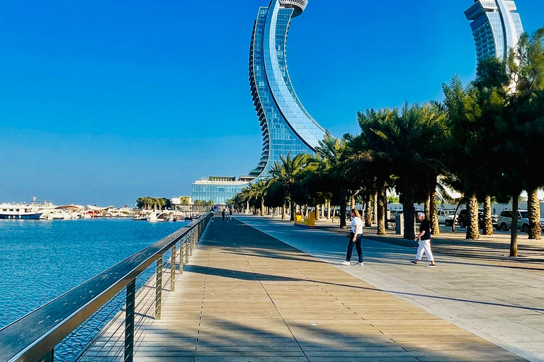 PRIVATE DOHA STADTFÜHRUNG FÜR FAMILIEN, PAARE UND KLEINE GRUPPENPrivate Stadtführung durch Doha für Familien, Paare und kleine Gruppen