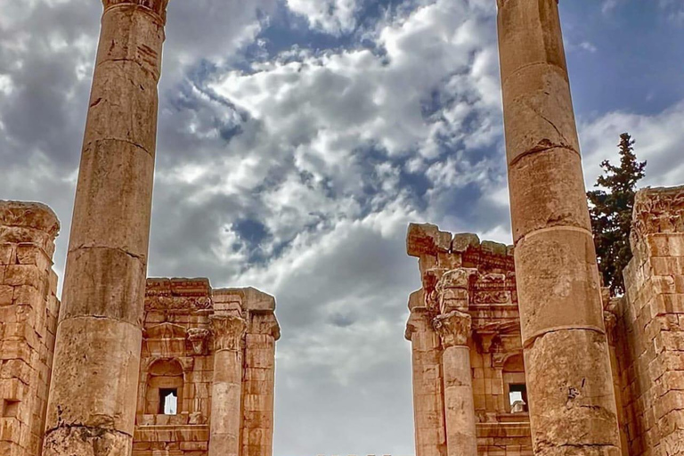 Amman Jerash: Tour of Ancient Roman Ruins Jerash 5 hours with lunch