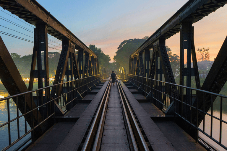 Desde Bangkok: Excursión por el Ferrocarril de la Muerte y el Paso del Fuego Infernal con AlmuerzoRecorrido compartido con servicio de recogida y regreso del hotel