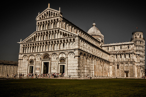 Best of Pisa: Private Walking Tour with a Local Private City Walking Tour - 5Hr