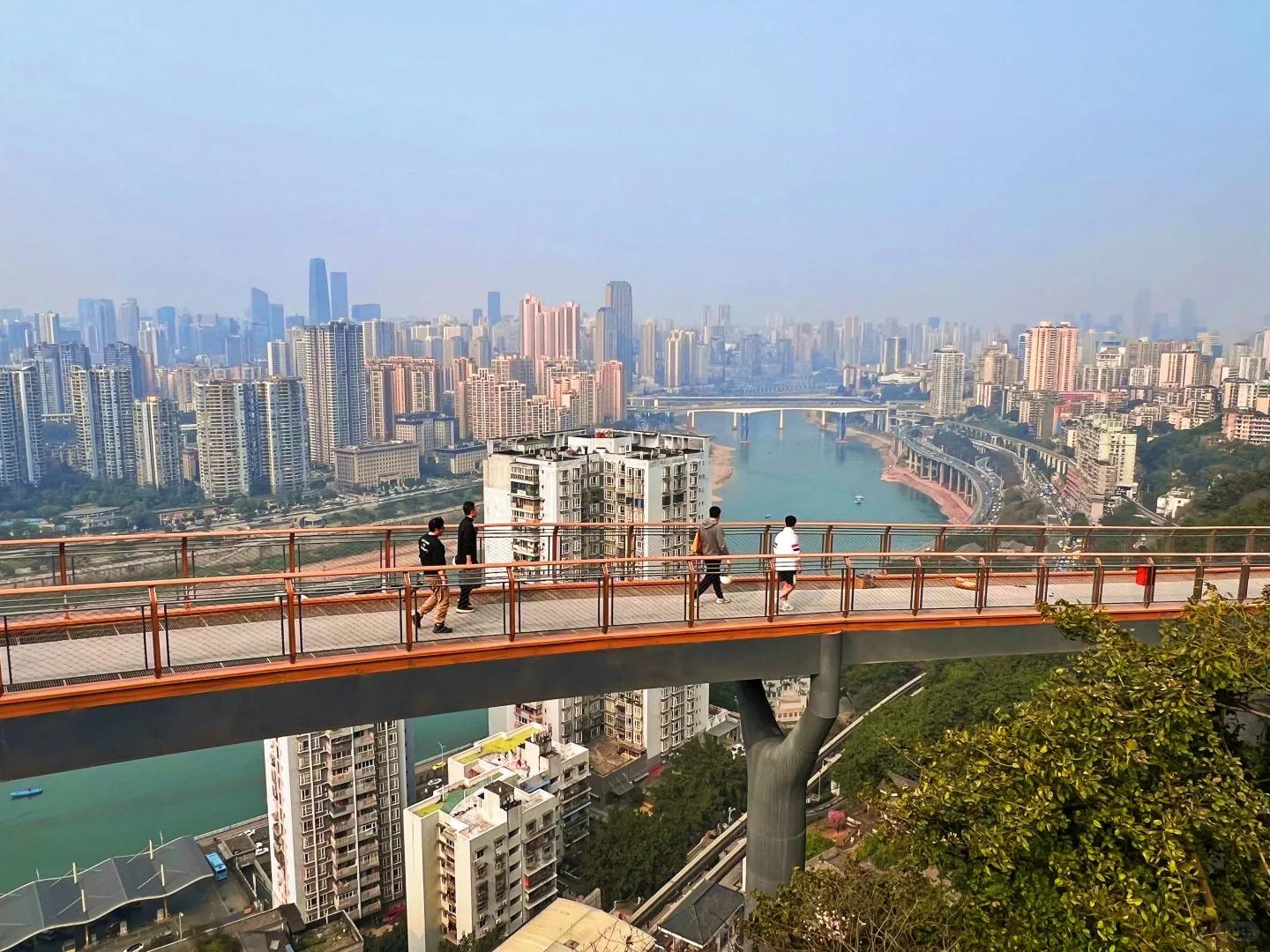 Chongqing: 3D-Labyrinth-Tour mit Rolltreppe und Skywalk