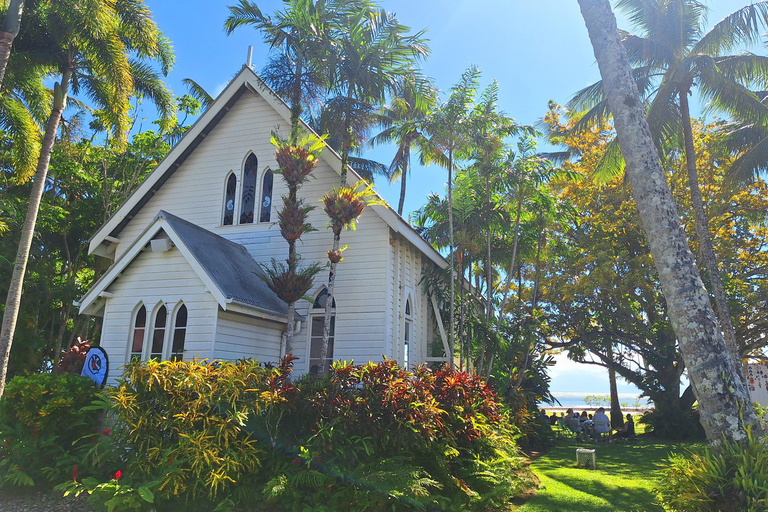 Cairns: Port Douglas, Winery, and Mossman Gorge Tour