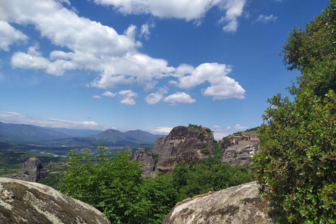 Thessaloniki: Meteora Day Trip with Monastery Visit
