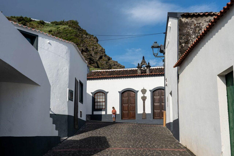 Corvo Island: Full Tour with Boat, Transfers, and Guide Corvo Island: Full Tour with Boat, Transfers, and Guide Included