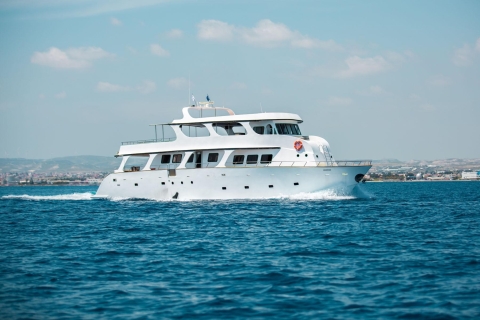 Croisière en bateau d'aventure au départ de Larnaca