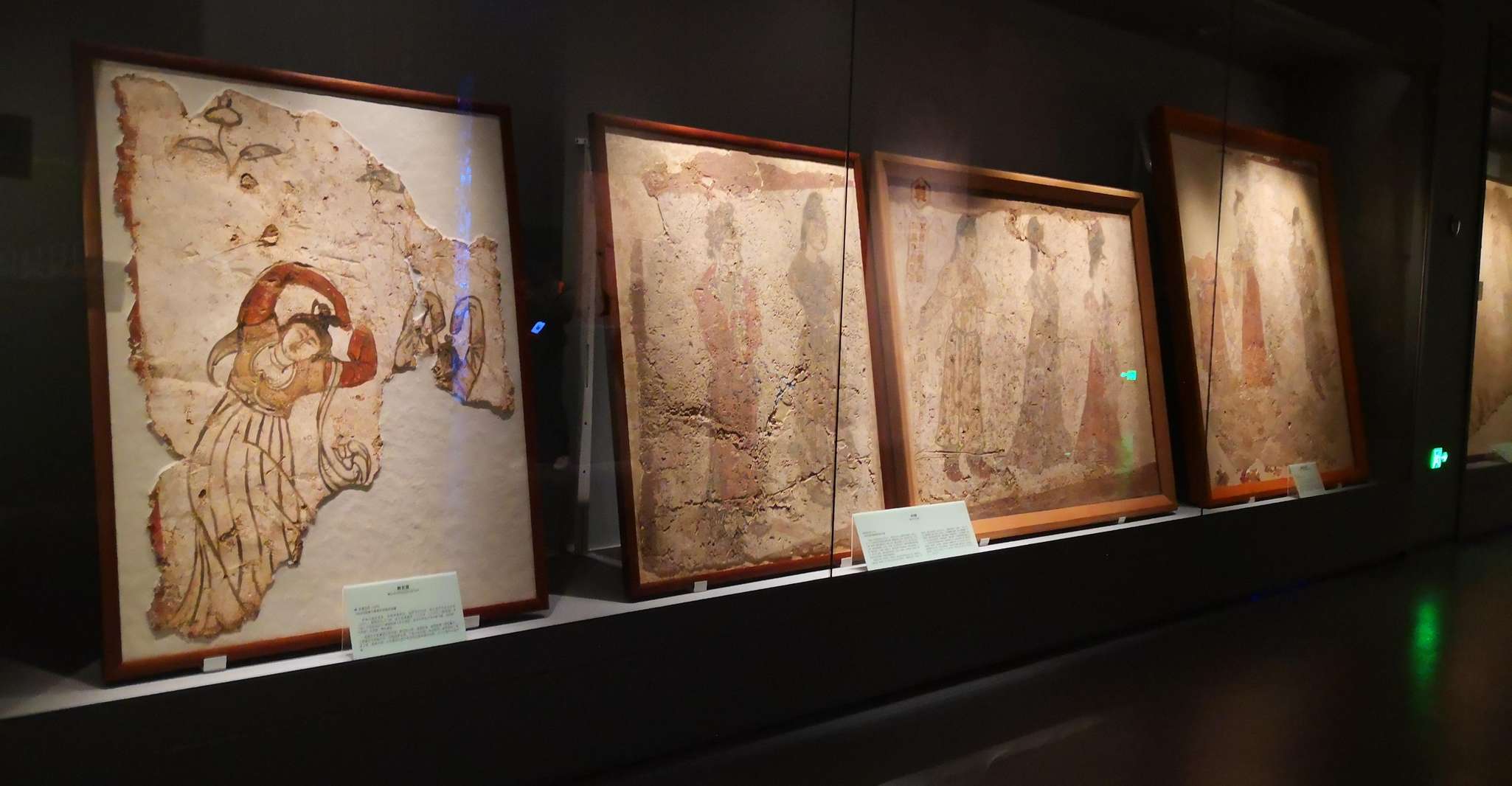 Étude de l'histoire à l'armée de terre en terre cuite et au musée d'archéologie du shaanxi - Housity