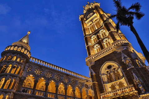 Excursión nocturna por la ciudad de Bombay con cena en crucero