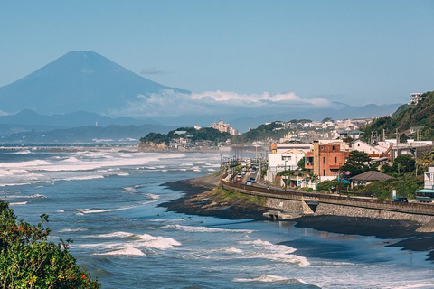 Tóquio: viagem a Kamakura e Enoshima com passeio de comboio e Grande Buda8h00 - Partida da Estação JR de Tóquio