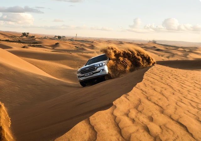 Dubái: safari matutino por las dunas rojas de Lahbab + opciones de quad/buggy