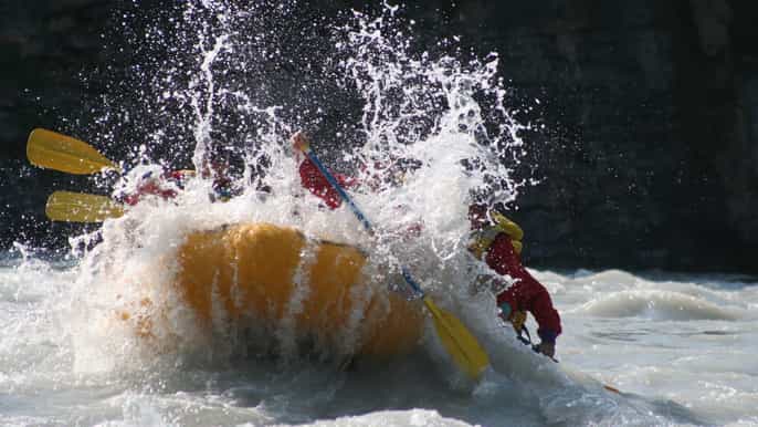 athabasca falls klasse 2 white water raftingabenteuer