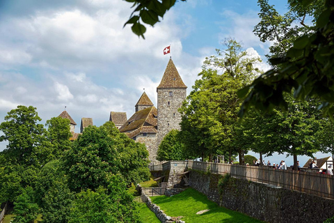 Explore 4 Countries in a Day Tour from Zurich in Small Group Explore 4 Countries in a Day: Liechtenstein,Austria&Germany