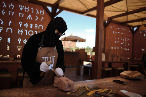 Tour di un giorno a Hegra e DadanTour culturale di un giorno a Hegra e Dadan