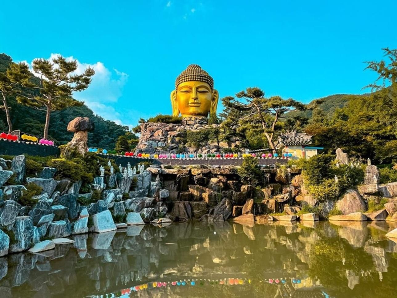 Seoul: Suwon Hwaseong & Waujeongsa & Starfield Heritage Tour