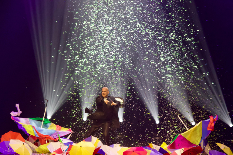Magic World ● Magic Variety Show GOLD SEAT – The World's Best Magic