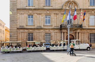 Aix-en-Provence mit dem elektrischen Touristenzug – Stadtrundfahrt „Cœur de Ville“