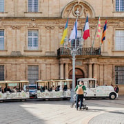 Aix-en-Provence mit dem elektrischen Touristenzug – Stadtrundfahrt „Cœur de Ville“