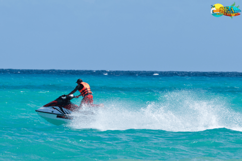 Promenade en jet ski à Baga Beach