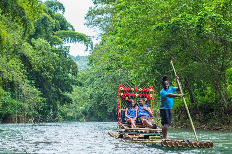 Montego Bay y Negril: Rafting en bambú por el río Lethe y excursión en quadMontego Bay y Negril: Combo Reggae Bamboo y Aventura en quad