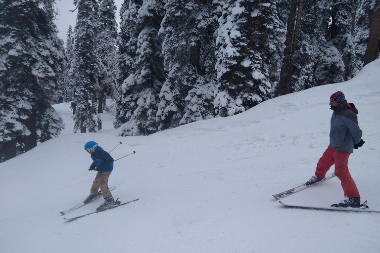 Tatra Mountains: Zakopane Private Ski Tour with Instructor Krakow: Instructor lead Ski Tour - Tatra Mountains