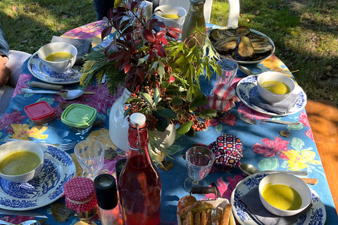 In Gironde: Yoga, walk, and brunch in nature—for all levels In Gironde: Yoga day, nature walk & brunch - for all levels