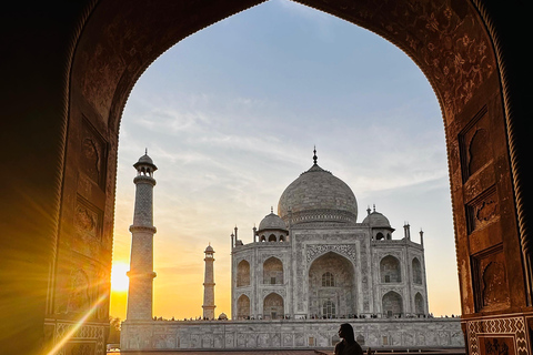Delhi: Taj Mahal Sunrise & Agra Private Tour with Guide Car + Tour Guide only