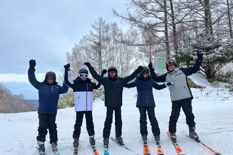 Sapporo: Private Ski & Snowboard Lessons with Hotel Transfer