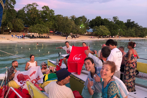 Montego Bay: Sunset Catamaran Cruise & Bioluminescent Lagoon