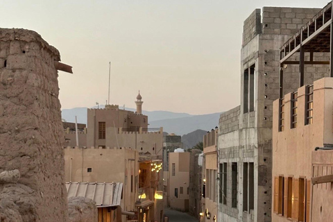 From Muscat: Nizwa & Jabal Akhdar with Multilingual Guide