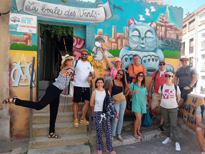 Marseille: Guided tour/games in the Panier district