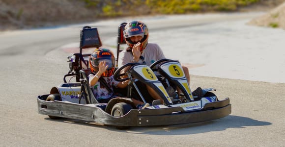 Finestrat: Go-karting. Go-kart track at the best circuit in the area
