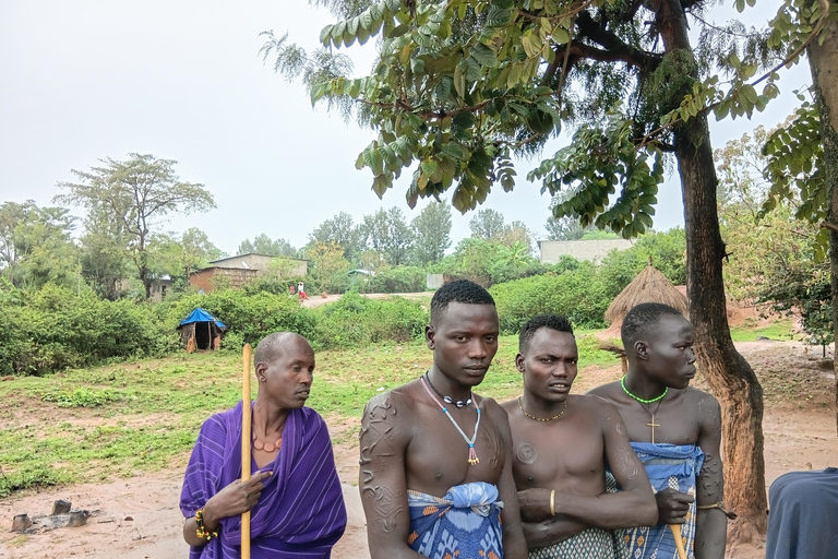 5-Day: Omo Valley & Borena Tribal tour from Jinka to Yabelo