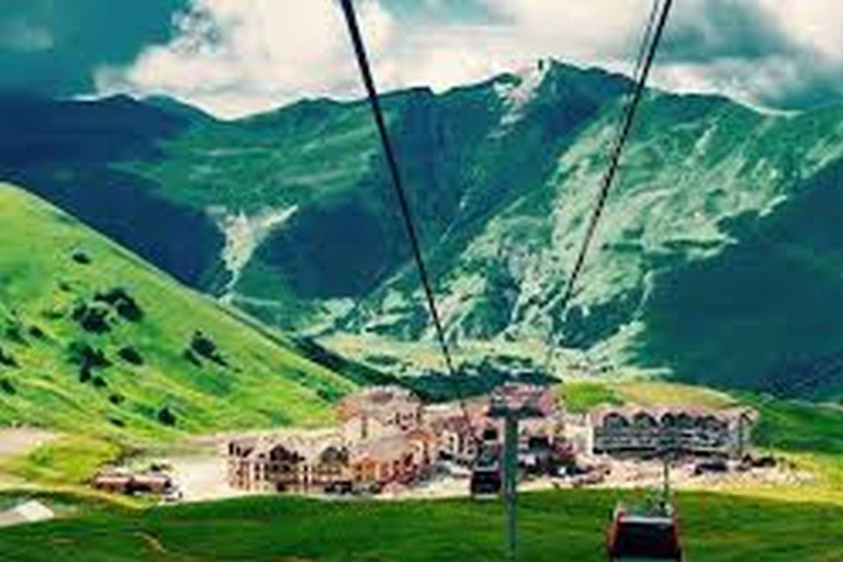 From Tbilisi: Kazbegi & Caucasus Mountains Photo Tour