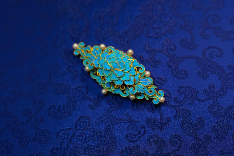 Shanghai: Your Own Kingfisher-Style Jewelry Experience