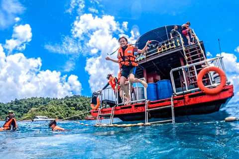 Z Koh Chang: 4 wyspy Snorkel &amp; Beach Tour dużą łodziąRejs wycieczkowy na 4 wyspy: Z transferem do hotelu
