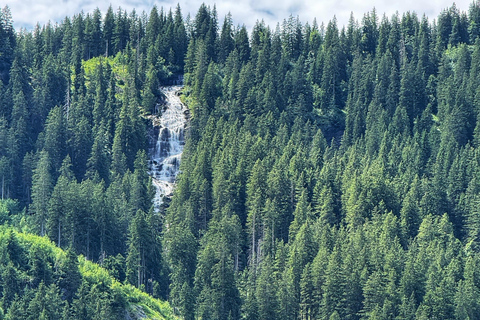 Griesalp Dolina alpejska wpisana na listę UNESCO Wycieczka rowerem elektrycznym z InterlakenWycieczka rowerowa elektrycznym rowerem z Interlaken do alpejskiej doliny Griesalp wpis