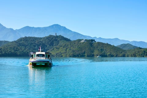 From Taipei: Private Sun Moon Lake Tour with Boat Cruise - Image 2