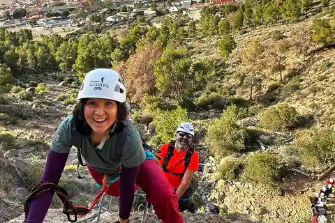 Alicante: Redovan Via Ferrata, escalada familiar