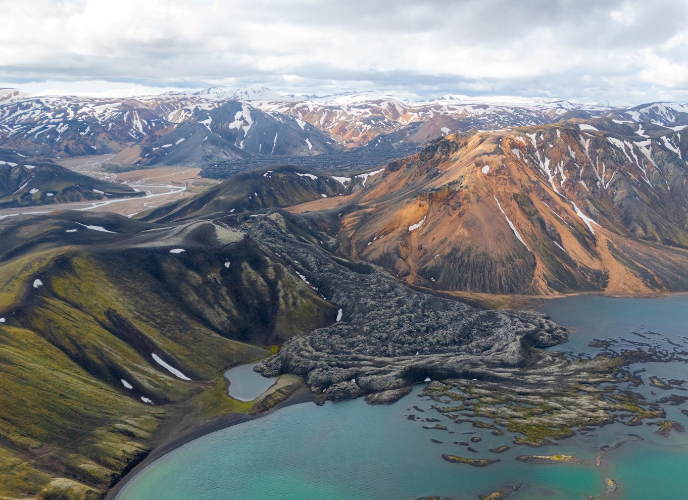 Reykjavik: Vandretur i højlandet ved Landmannalaugar og varme kilder