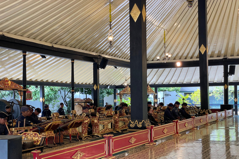 Yogyakarta: Prambanan Temple & Ramayana Ballet Tour