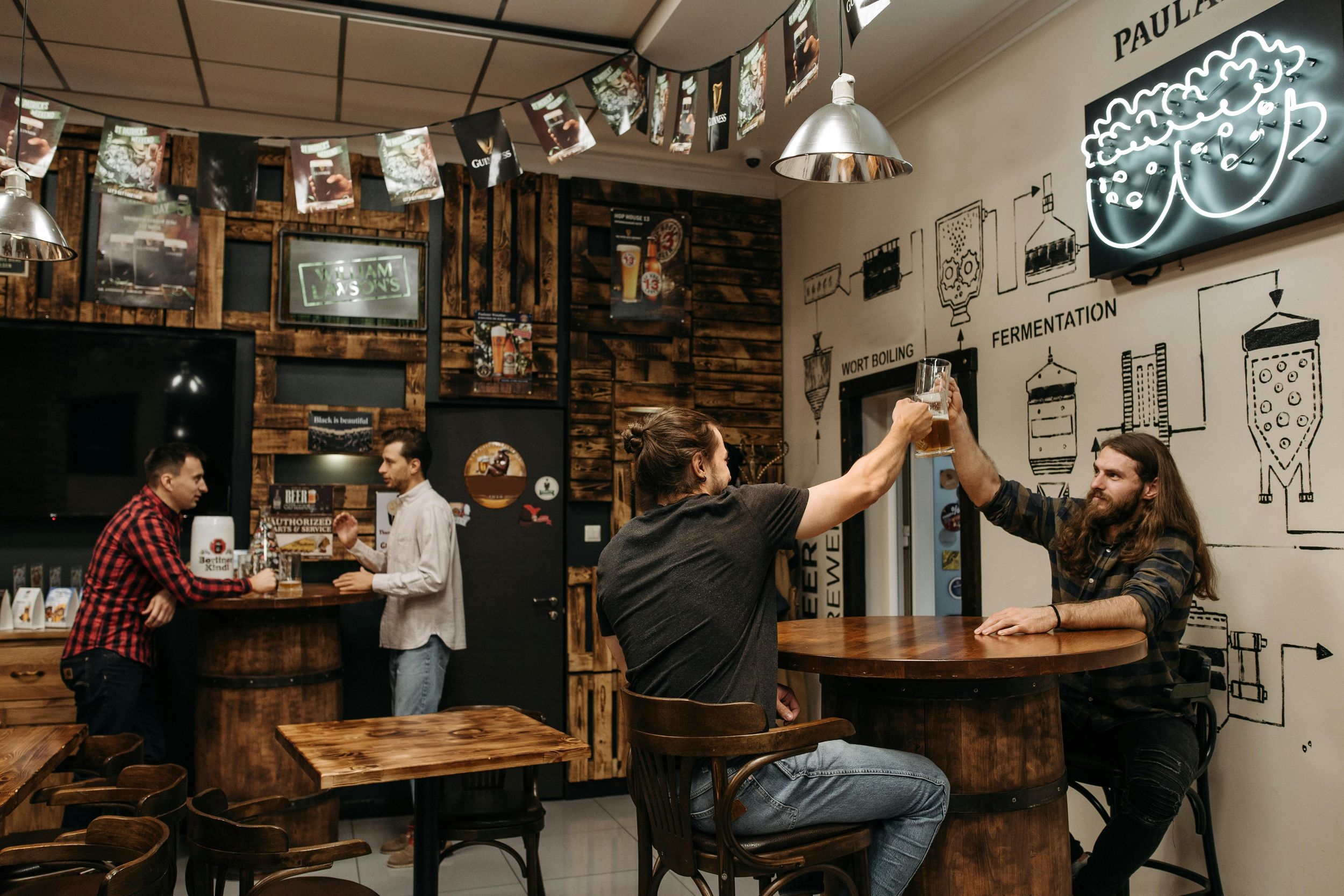 Kutaisi: Geführte Kneipentour mit Willkommens-Shots