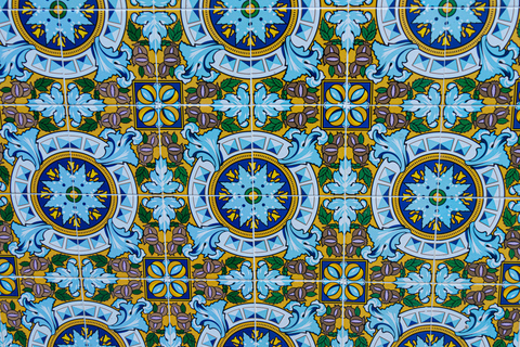 Valencia: Traditional Tile Painting with Local Artist