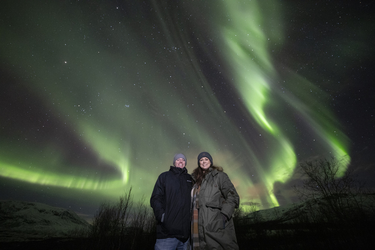 Von Tromsø: Nordlichtjagd mit Fotos &amp; SnacksNordlichtjagd in Tromso mit Fotos, Kleidern und Snacks