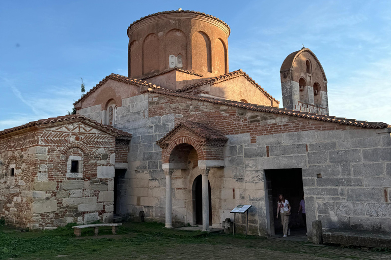 Esplorare l&#039;antica Albania