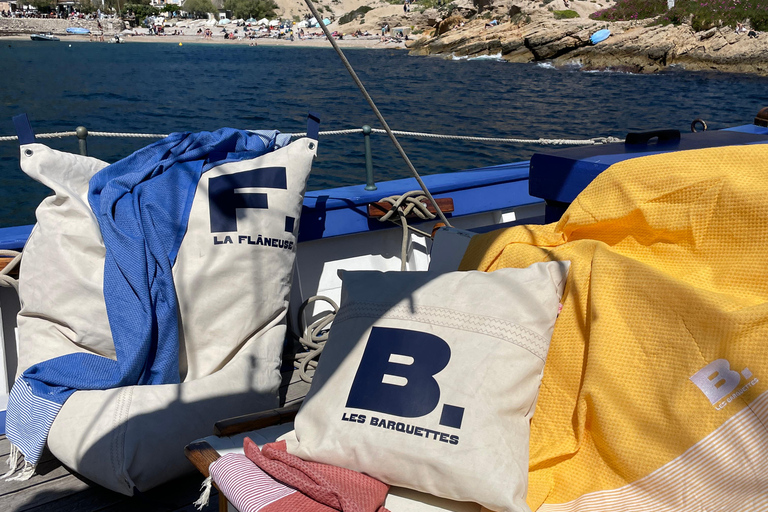 Marsiglia: tramonto su un vecchio veliero, aperitivo con stuzzichini e vini