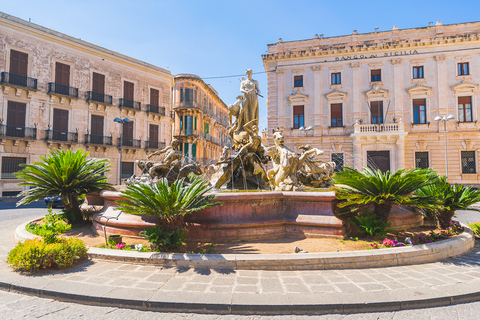 From Malta: Syracuse and Marzamemi Day Trip with Guide
