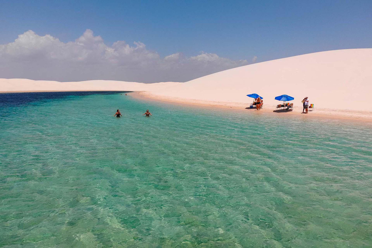Explora Atins: laguna, dunas y pueblo con encanto.Explora Atins: laguna, dunas y un pueblo con encanto