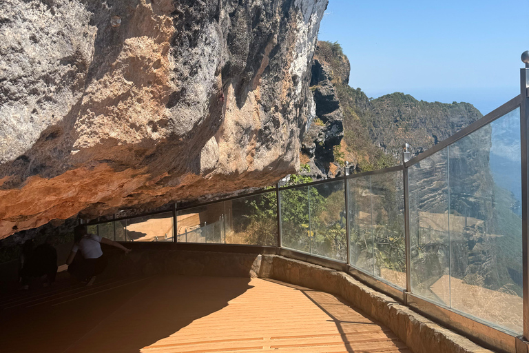 Salalah: Scenic West Coast Cliffs & Shaat Viewpoint