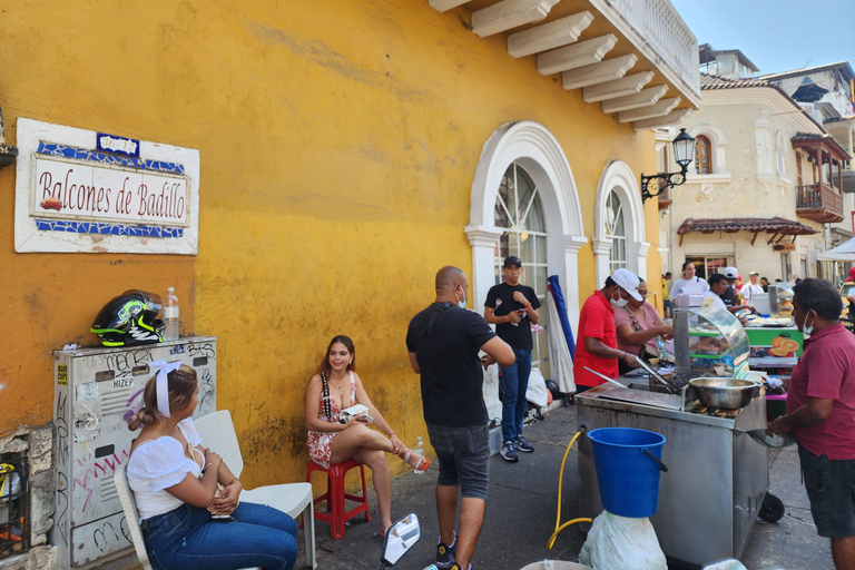 Cartagena und Getsemaní: Spaziergang durch verborgene Geschichte und LebensartCartagena und Getsemaní: Spaziergang durch verborgene Geschichte und Leben